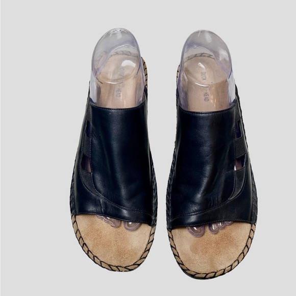 Duck Head Black Upper Leather Open Toes Sandals Mules Ladies 11 - Picture 3 of 12